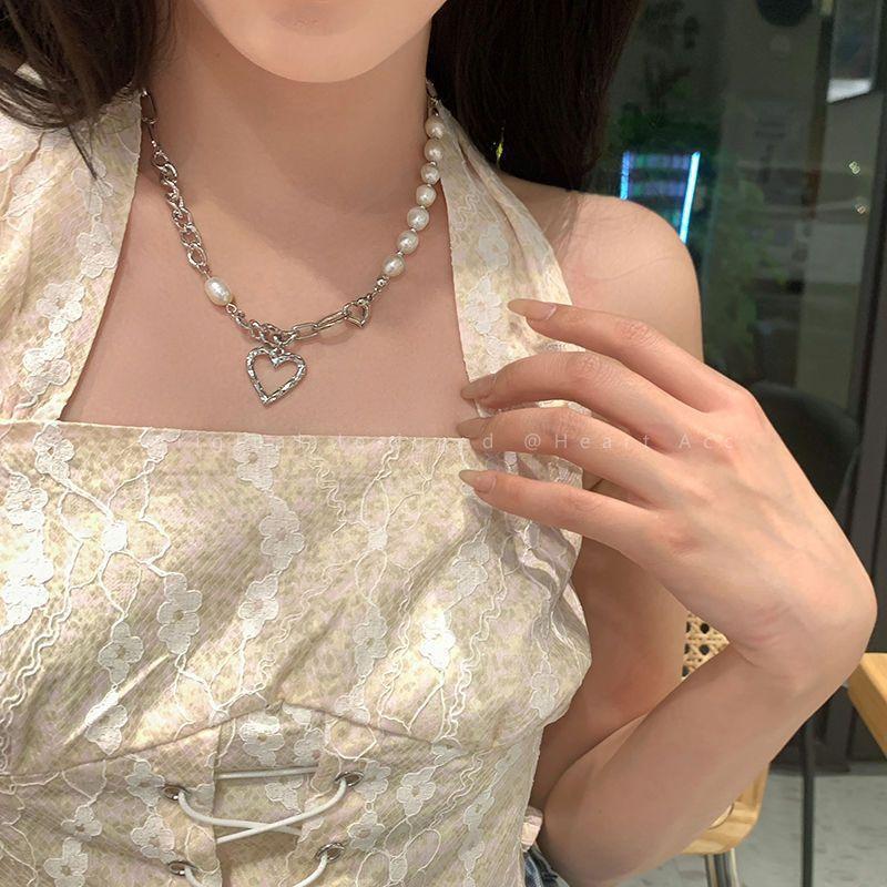 

Жемчужная splicing love necklace женская легкая роскошь нишевый темперамент продвинутое чувство цепочка на ключицу летняя универсальная шейная цепочка