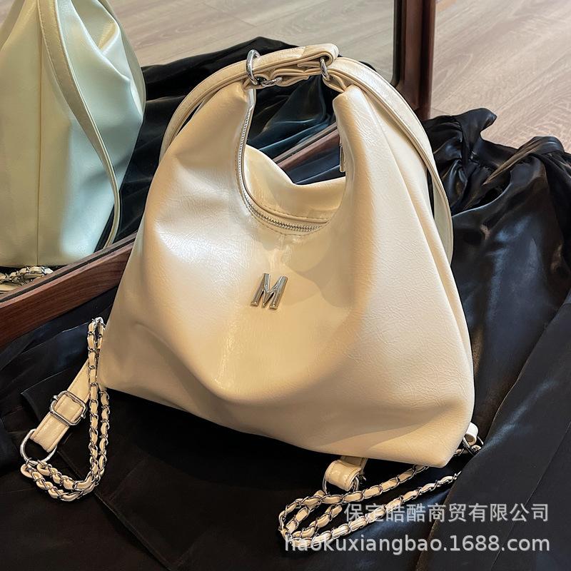 This year's popular versatile small bag women's 2025 new fashionable solid color simple large-capacity messenger backpack