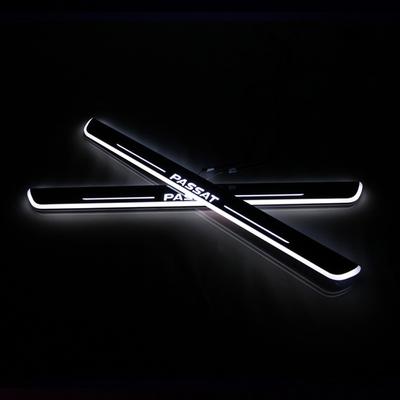 4 adet Passat B6 B7 B8 2006-2019 Akrilik Hareketli LED Karşılama Pedalı Araba sürtme plakası Pedalı Kapı Eşiği Yolu Işık