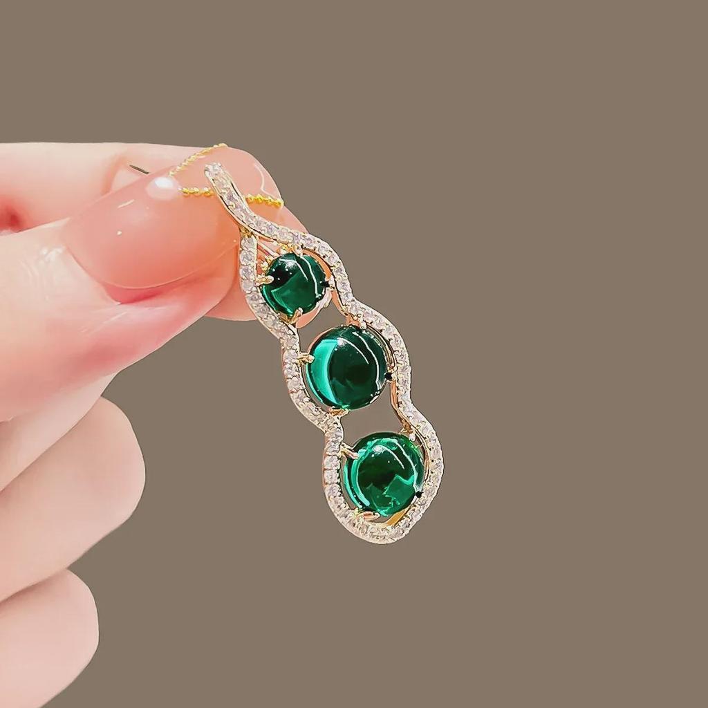 "Roztomilá brož ve tvaru hrášku ve špičkovém japonském stylu - Vynikající, doplněk k svetru, který zabraňuje odhalení"