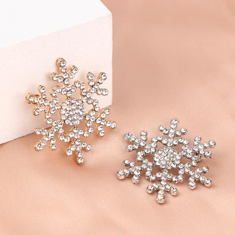 Strassprydd Snöflinga Vinter Dam Mode Brosch Glittrande Kristall Broschnålar Smycken Broscher Dam Julklapp
