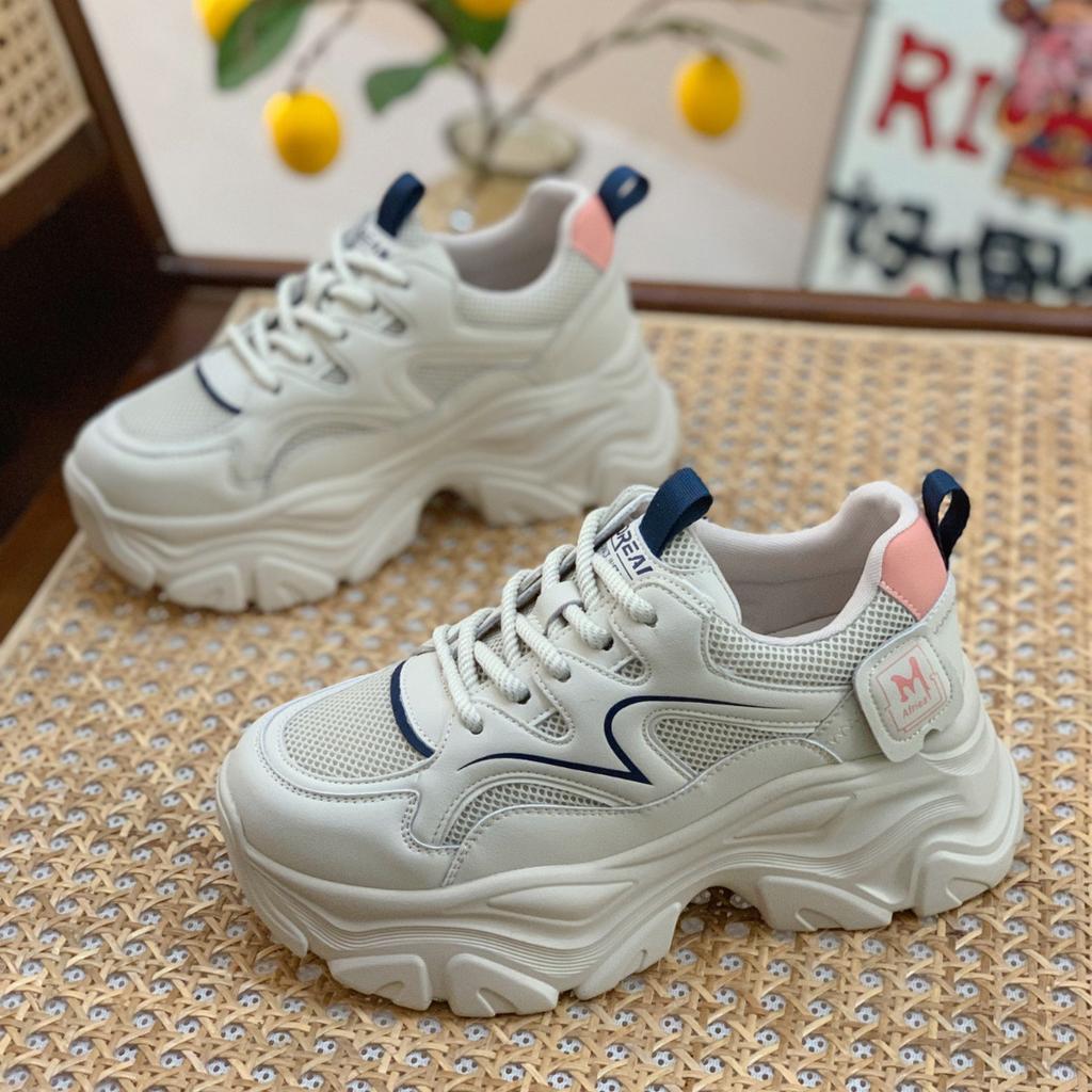 Leather Women's Spring and Autumn New Small Man Thick-soled Heightened Fried Street Sports Shoes Breathable Casual Net Shoes