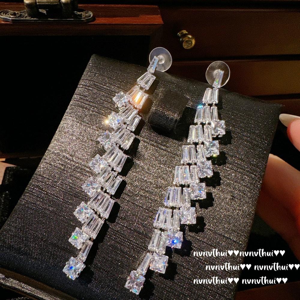 Nvnvthui Ice And Snow Frost Flower Fringed Gemstone Earrings Fujia Thousand Gold Plated 18K Gold, Sugar Cube Zircon Arc Earrings