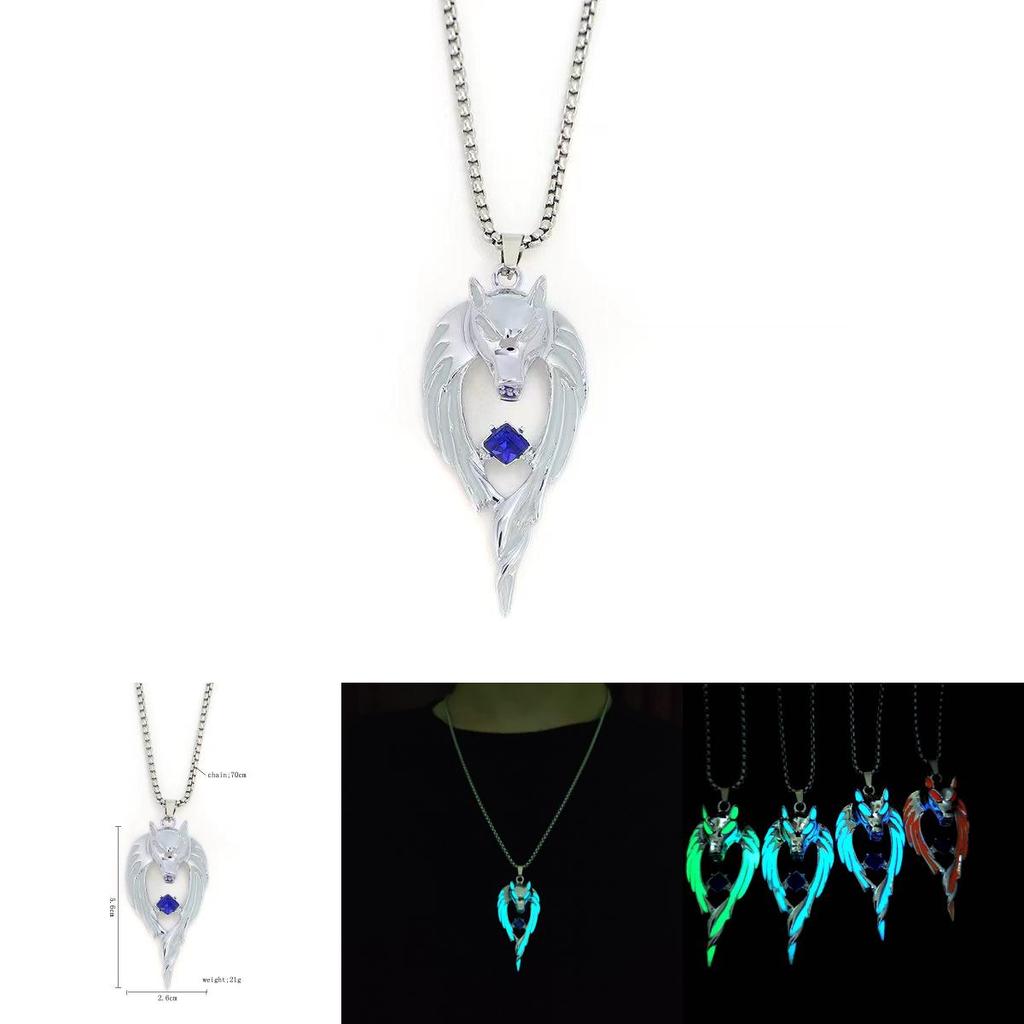 Hip Hop Wolf Totem Pendant Metal Lightup Necklace For Streetwear Enthusiasts