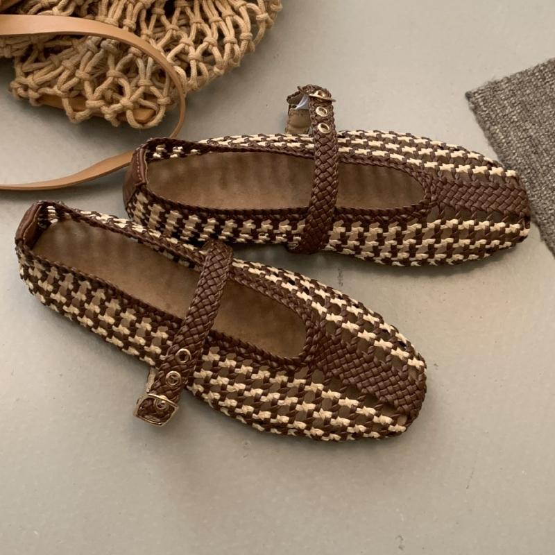 Fashion Handwoven Mixed Colors Hollow Ballet Flats Women Round Toe Buckle Mary Jane Shoes Comfort Brand Designer Loafers Sandals