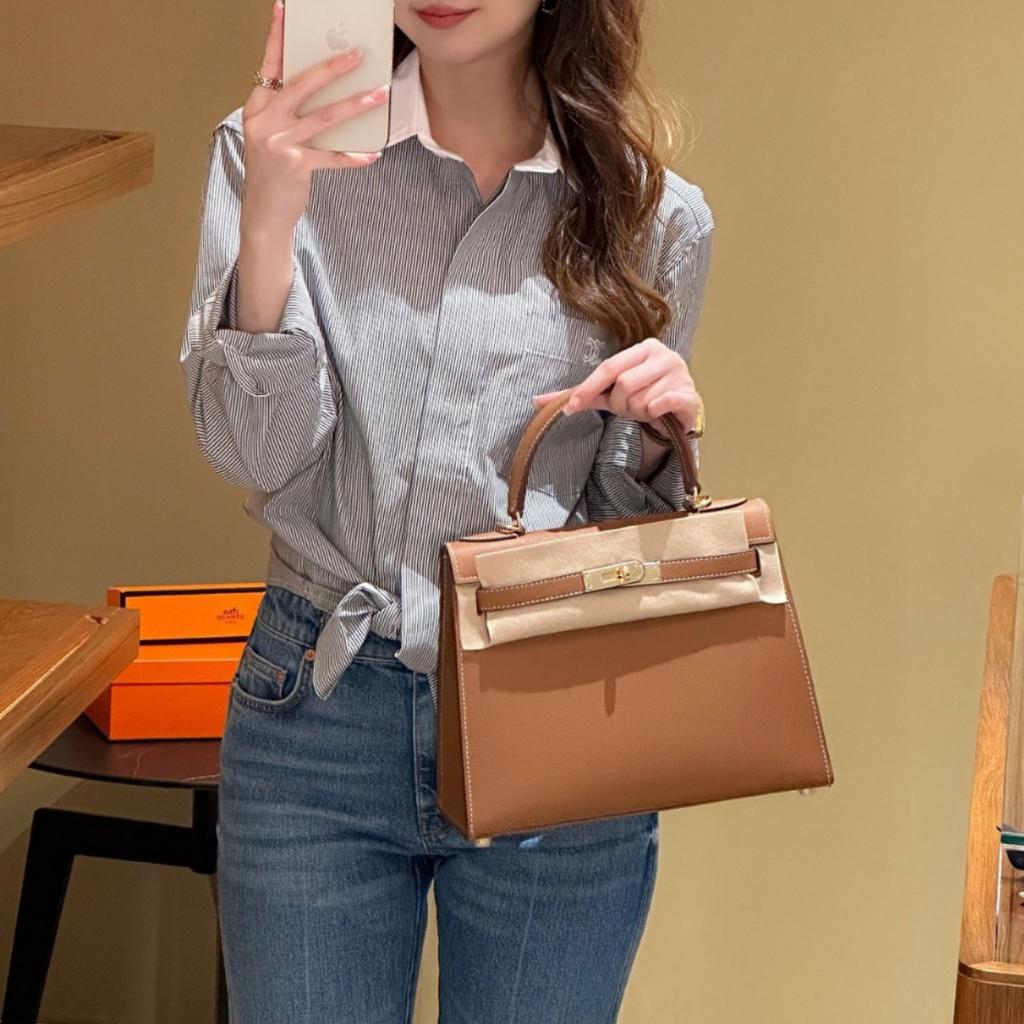 Leather Bag Retro Light Luxury Cowhide Handbag Premium Shoulder Messenger Bag