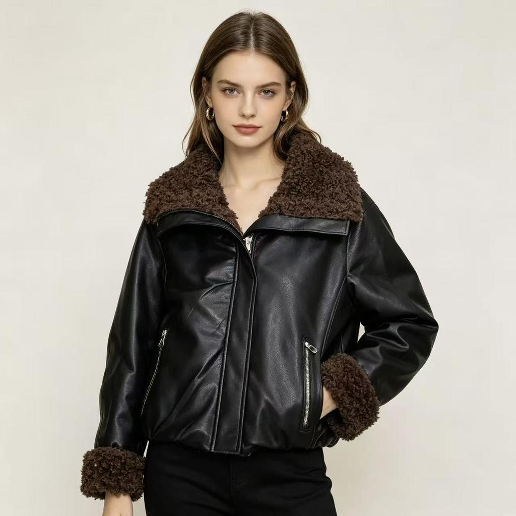 Stylish Women's Lambswool & PU Leather Patchwork Jacket - Winter 2026 Slim Fit Padded Lapel Coat