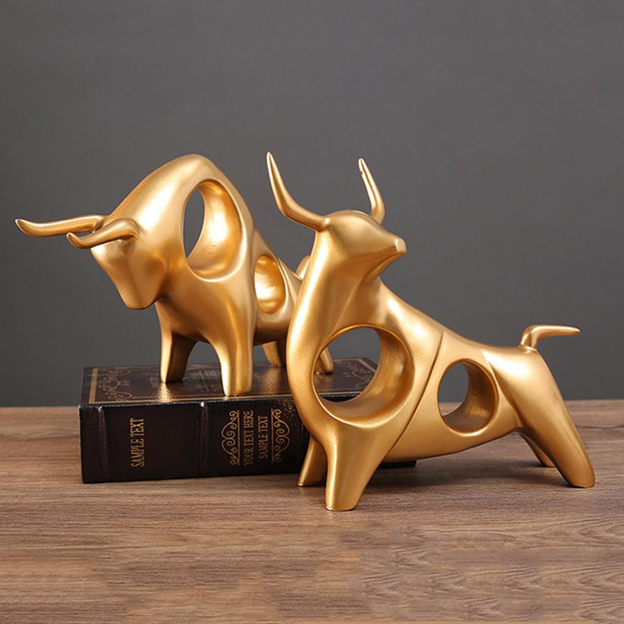 Lucky Gold Cattle Cow Ox Statue Nordic Home Decor Bull Sculpture Desk Ornament Crafts Abstract Animal Figurine Accessories Toys