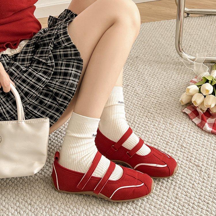 

Amano 2025 новые ретро красные туфли Мэри Джейн на липучке спортивная обувь женская с внутренней платформой кожаные маленькие одинарные туфли 37 красный