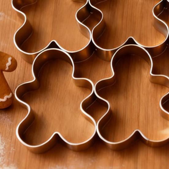 Gingerbread Man Cookie Cutters 9 Cavity Stainless Steel Baking Mold for Biscuits And Fondant Easy to Clean Baking Tool for Home Baking And Festive