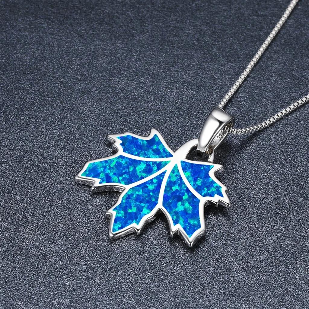 Modische Herbst-Ahornblatt-Anhänger-Halskette für Damen, eingelegt mit blauem Imitationsopal, Hochzeits-Schmuck, Weihnachtsgeschenke für sie