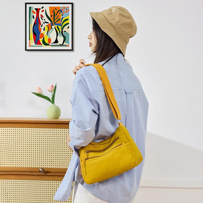 Multi-Compartment Shoulder Bag Middle-Aged Mother Bag