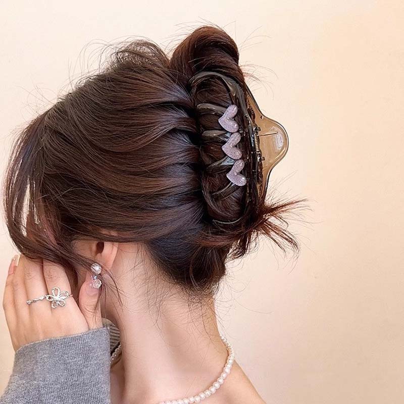 New Vintage  Acrylic Love Heart Hair Claw For Women Fashion Large Shark Clip Barrette Crab Headwear Hair Accessories