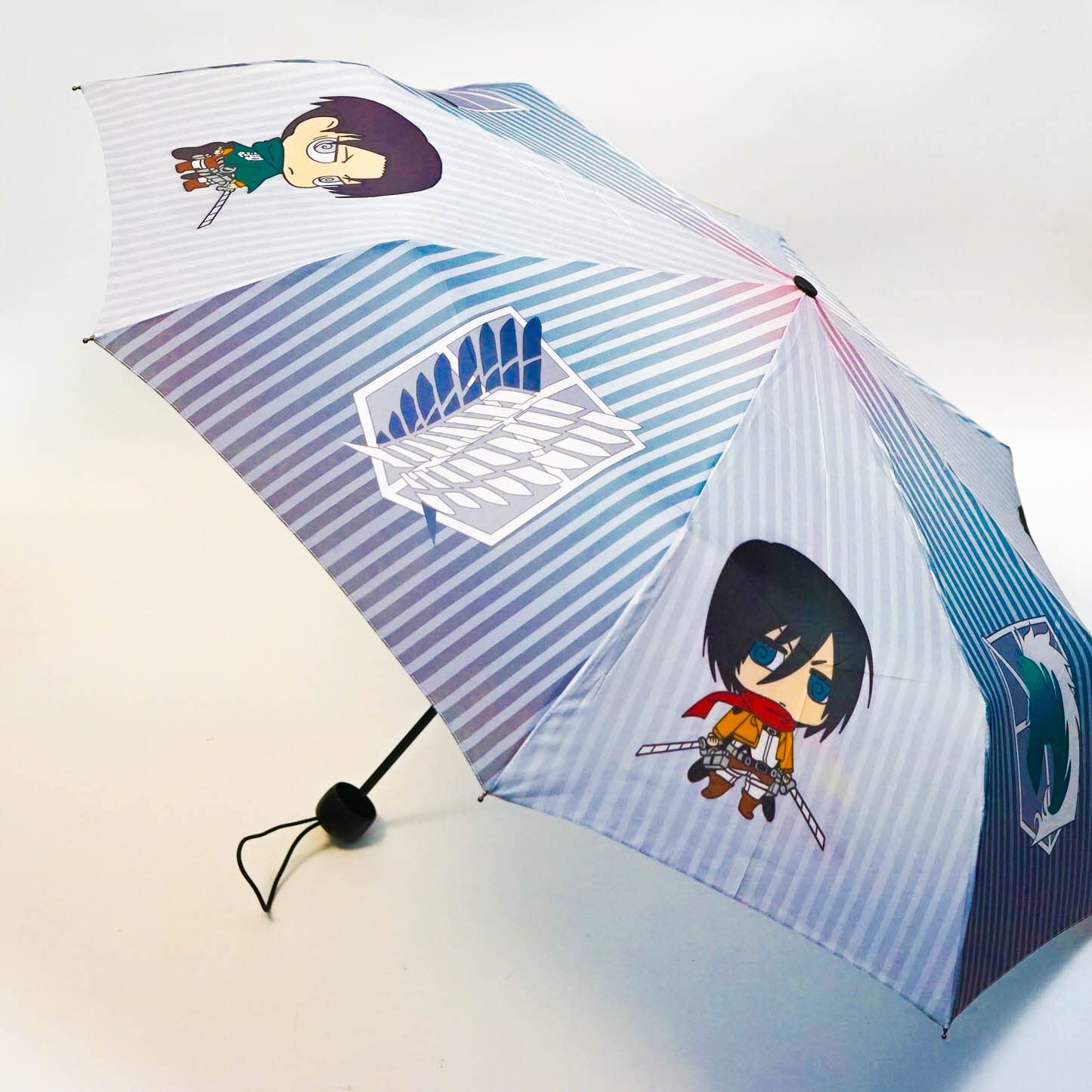 

Складной зонт с дизайном Леви, Микасы и Эрена из «Атаки титанов», трехслойный, легкий, сделано в Японии, портативный, подходит для дождя или солнца