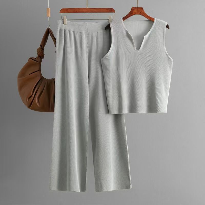 Fashion Wind New Fashion Casual Knitting Vest Pants Suit Knitted Vest and Pants Set