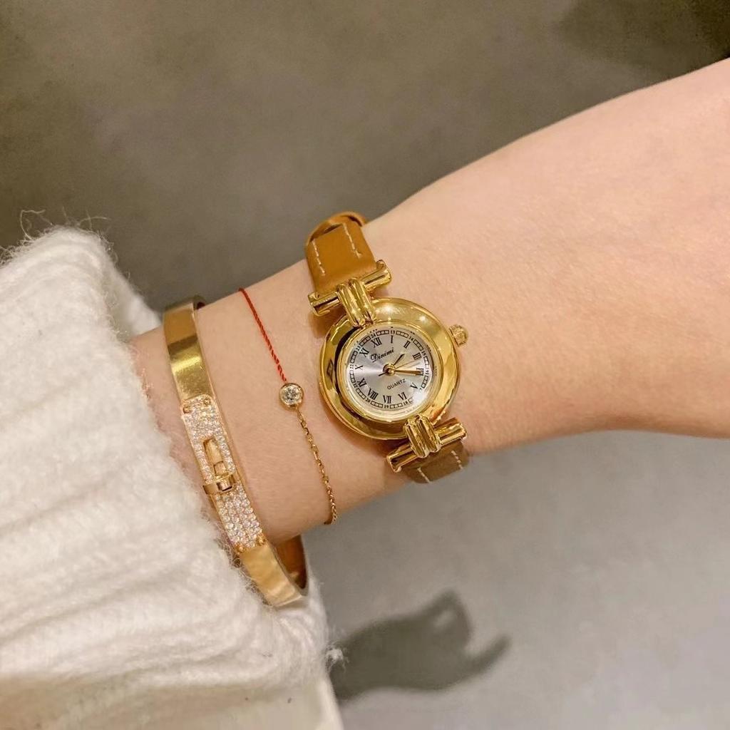 Damen Mini Kleine Zifferblatt Einfache Römische Retro Uhr Leder Feines Armband Nische Leichter Luxus Damen Uhr