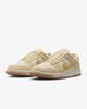 HJ5864-700 Dunk Low Next Nature Team Gold Pale Ivory Gum Yellow (Da donna)