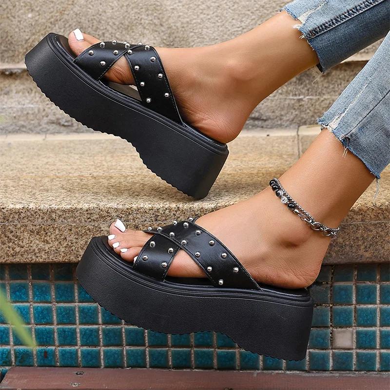 Fashion Chunky Platform Rivet Punk Shoes Woman Summer 2025 Black Pu Leather Wedges Sandals Women Non Slip Thick Sole Sandalias Mujer