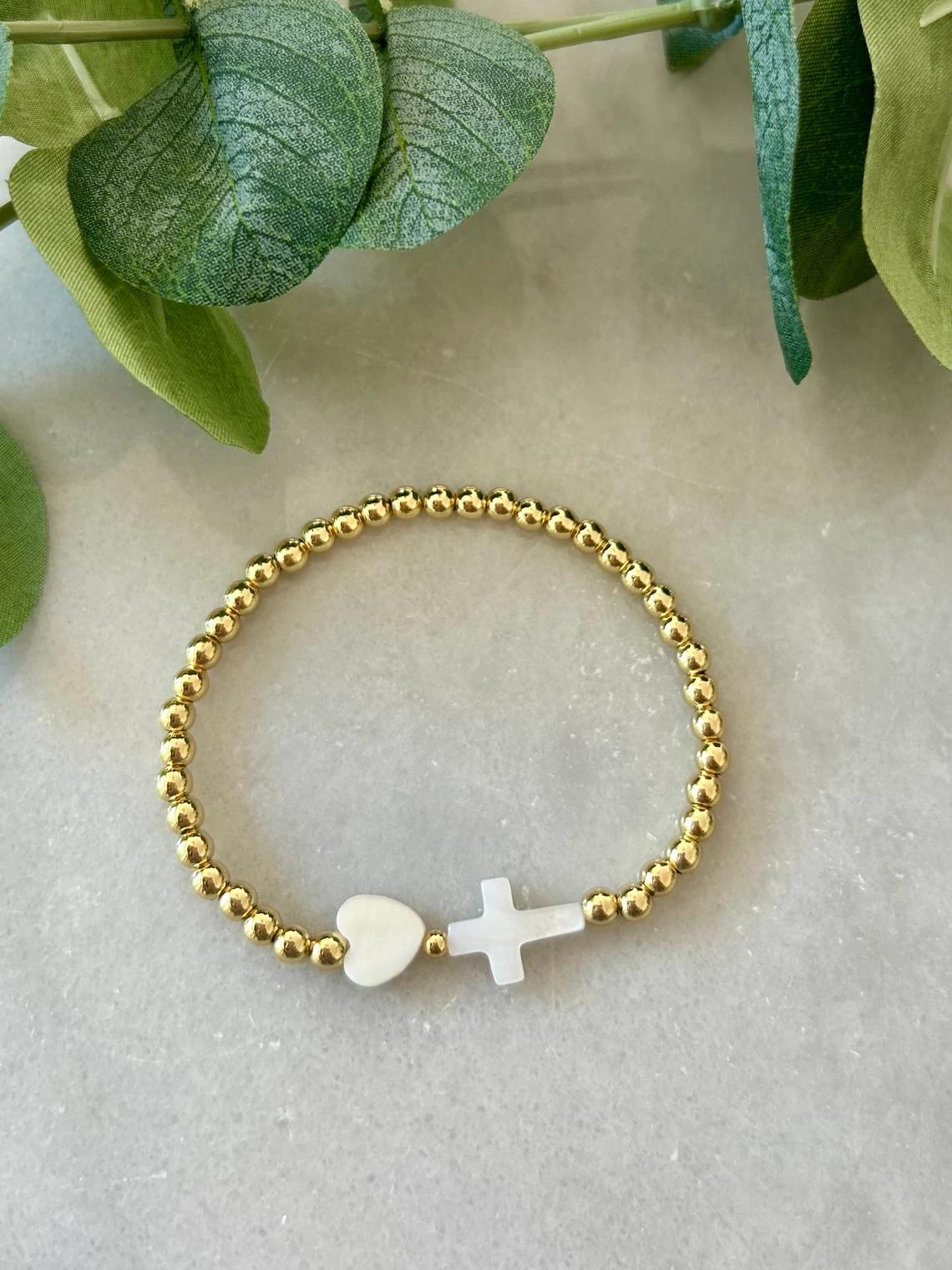 

Vlen Cross & Heart Charm 18 K Gold Plated Beads Bracelet Stackable Stretch Jewelry for Women Love Faith Religious Gift Elastic