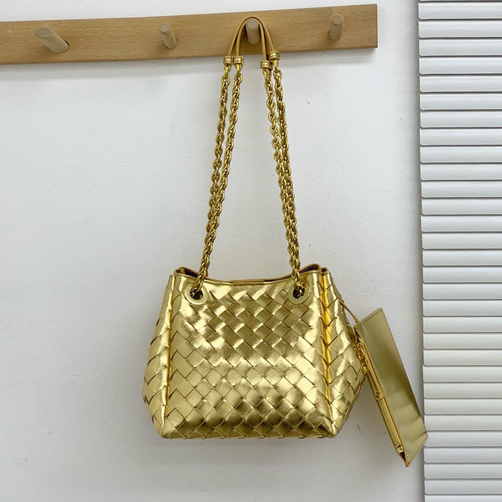 2026 Cross-border high-end metal chain woven parachute bag underarm shoulder crossbody large capacity retro bag women