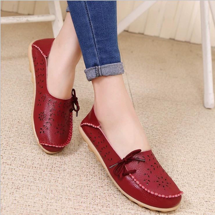 Women's Hollow Out Design Flat Shoes Casual & Breathable Slip On Shoes Women's Comfortable Shoes