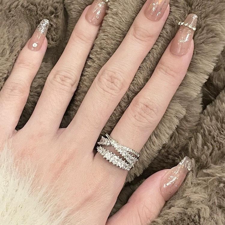 Funkelnder Zirkonia Geometrischer Damenmode Ring - Trendiger Mehrschichtiger Offener Bandring für den Zeigefinger