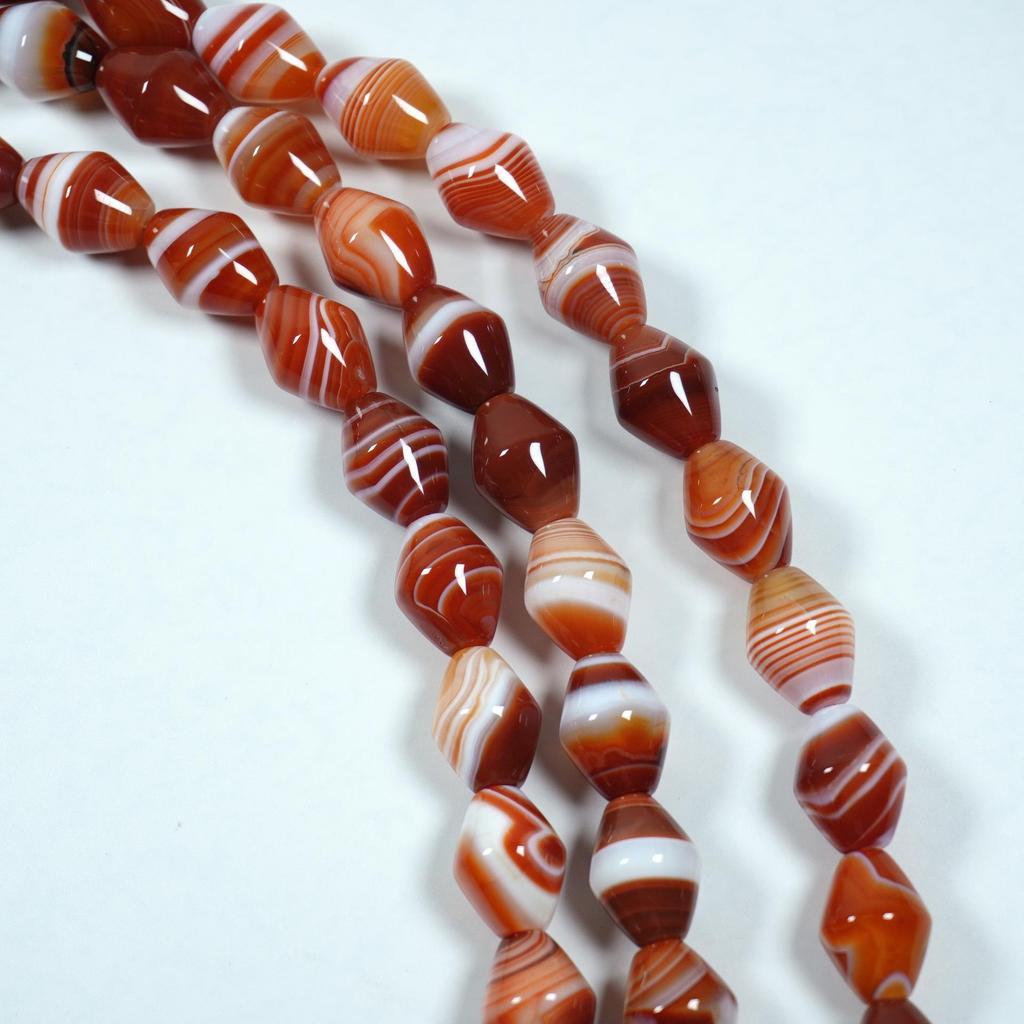 Natürliche Rote Achatperlen: Handgefertigte DIY Armbandzubehör und Anhänger-Materialien