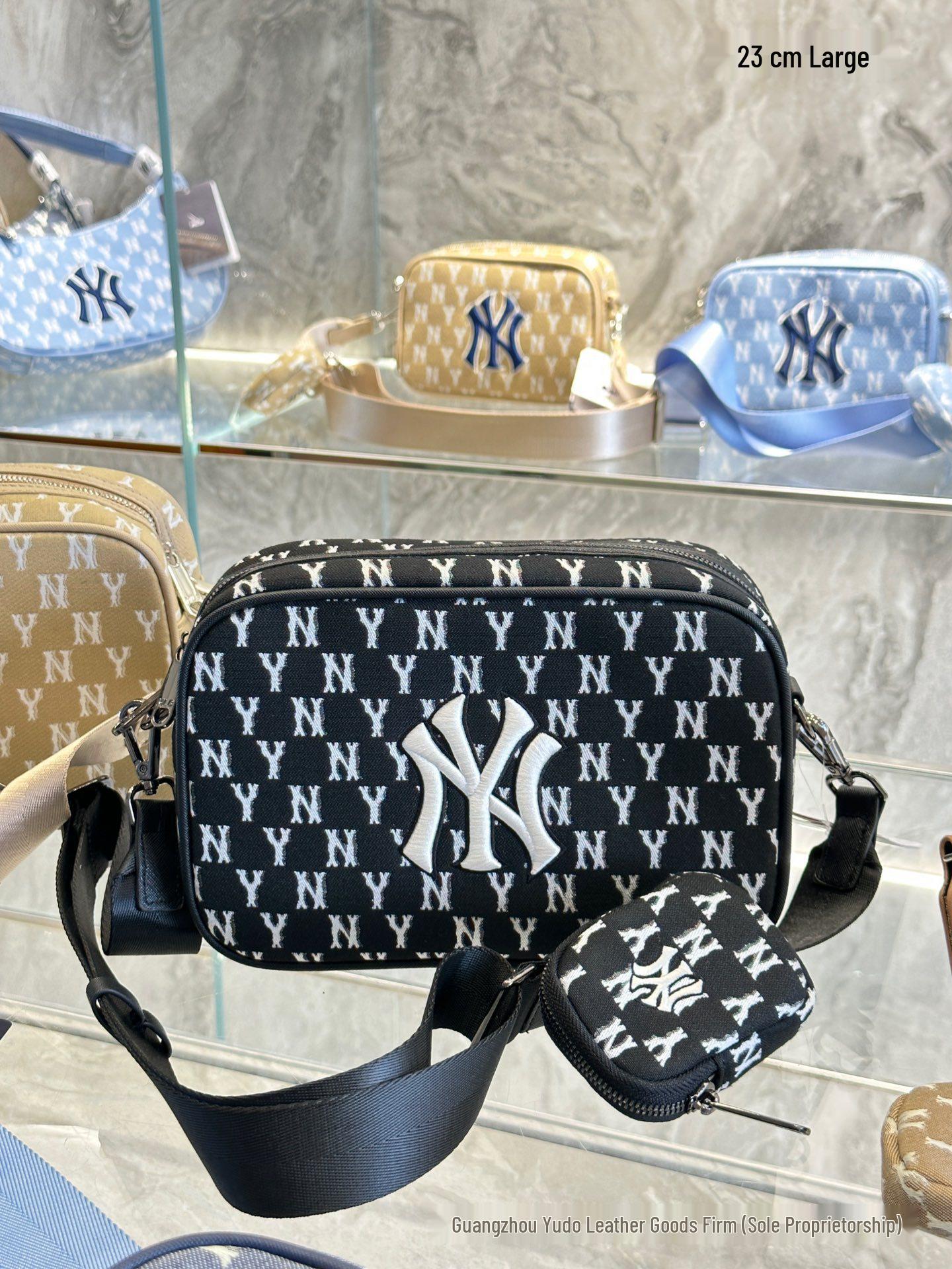 

Холщовая сумка-кроссбоди MLB с винтажным цветочным принтом NY для камеры Large: 23x7x15