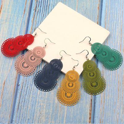 European and American Hollow Pattern Exaggerated Earrings, Women's Fashionable and Colorful Earrings Wholesale