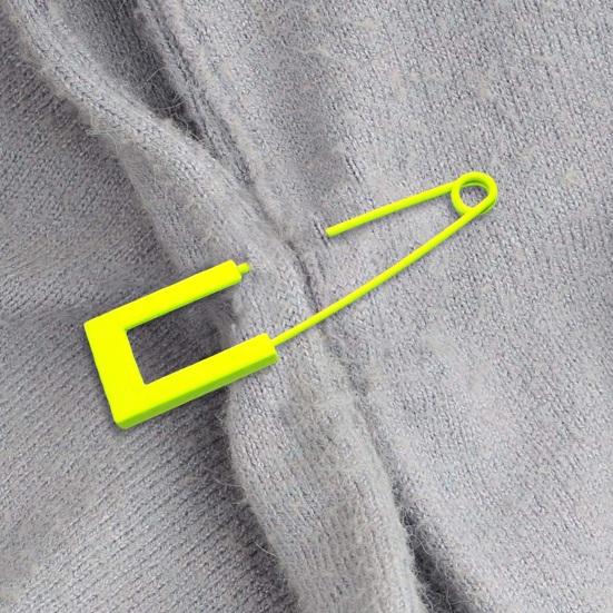 Yousheng Alloy Brooch Pin Unique Shape Sparkling Shawl Scarf Pin Clothes Hats Bags Retro Cardigan Badge Fashion Accessory