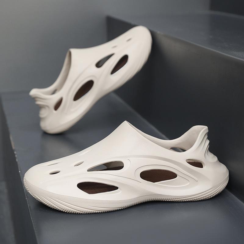 Men s Breathable Tech-Inspired Non-Slip Clog Sandals for Outdoor Sports and Beach Activities 43