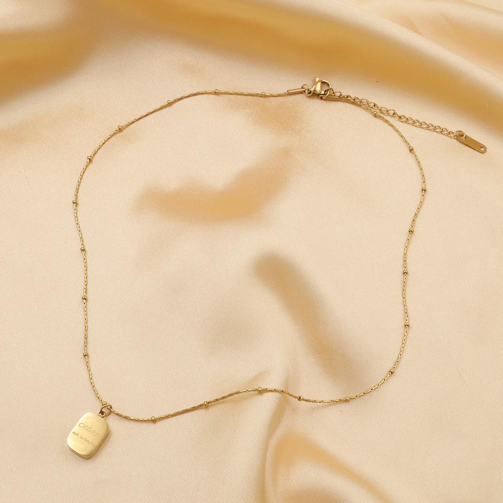 Accessories Light Luxury Niche Design Clavicle Chain High Sense Letter Square Pendant Titanium Steel Necklace Women'S Summer