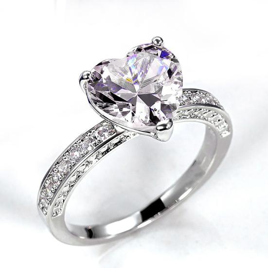 Crystal Heart Ring for Women Cubic Zirconia Heart Shaped Engagement Promise Band Ring Fake Diamond