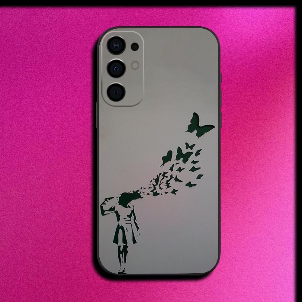 Street Art Banksy Graffiti Phone Case For Samsung S25,S24,S21,S22,S23,S30,Ultra,S20,Plus,Fe,Lite,Note,10,9,5G Black Cover