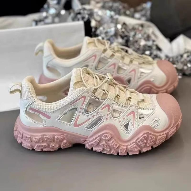 New Women's Hiking Shoes, Hollowed-out Dad Shoes, Thick-soled Casual Sports Shoes