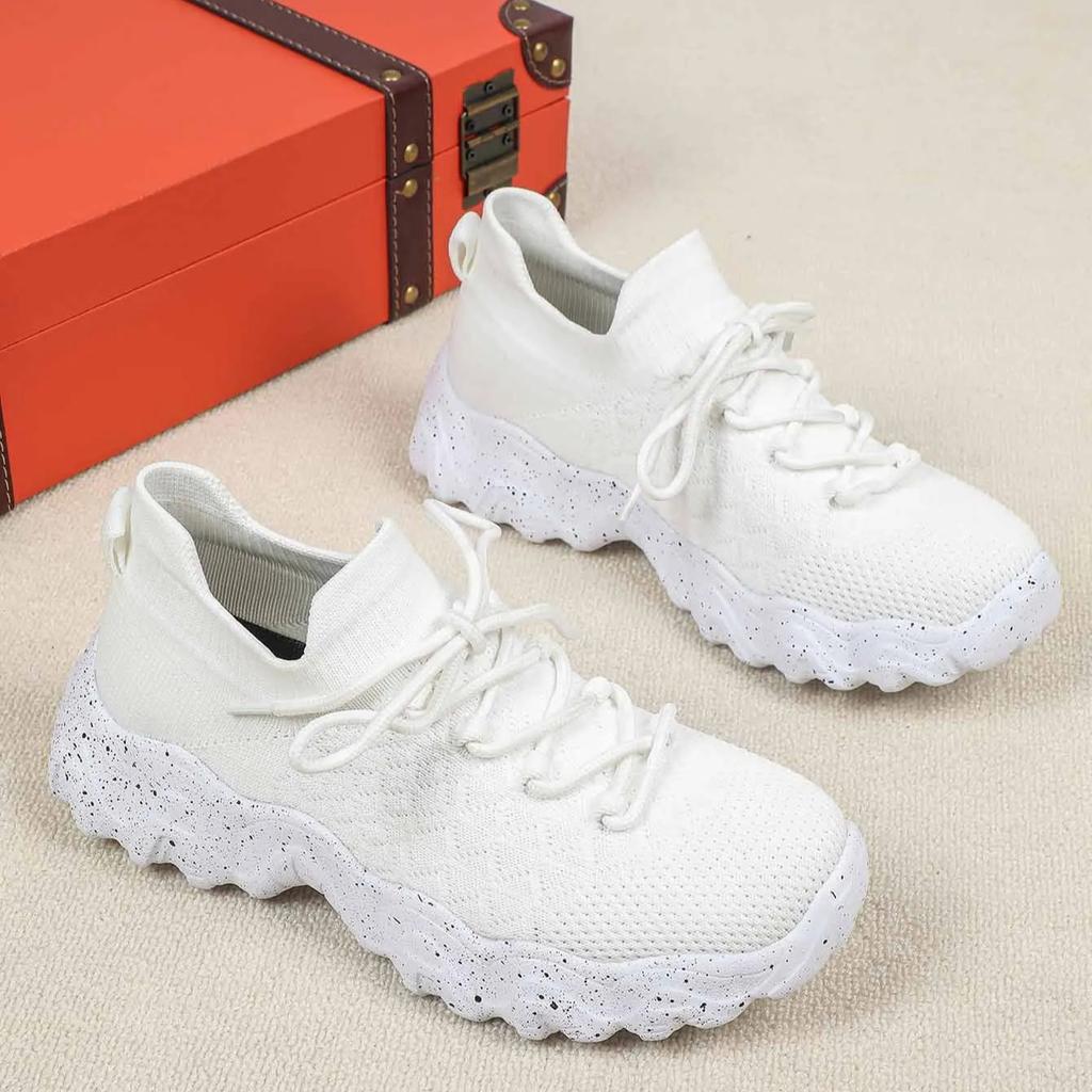 Lightweight Socks Shoes Women Men Breathable Knitted Casual Sneakers Slip-on Soft Sole Platform Footwear for Running Gym Fitness
