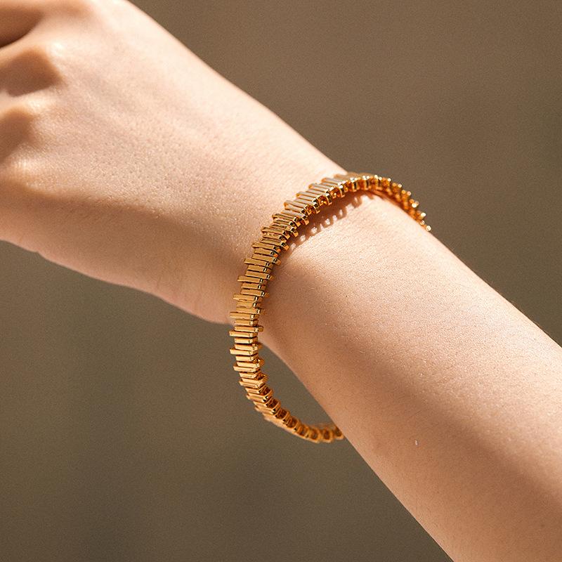 Meier 18k Gold Plated Fashion Bracelet for Office Ladies - Unique, Minimalist Ins Style Bangle - Tarnish Resistant