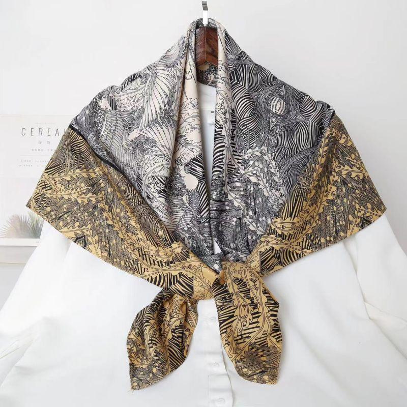 Black and White Animal Print Faux Silk Twill Scarf - 90x90CM Autumn/Winter Shawl for Women