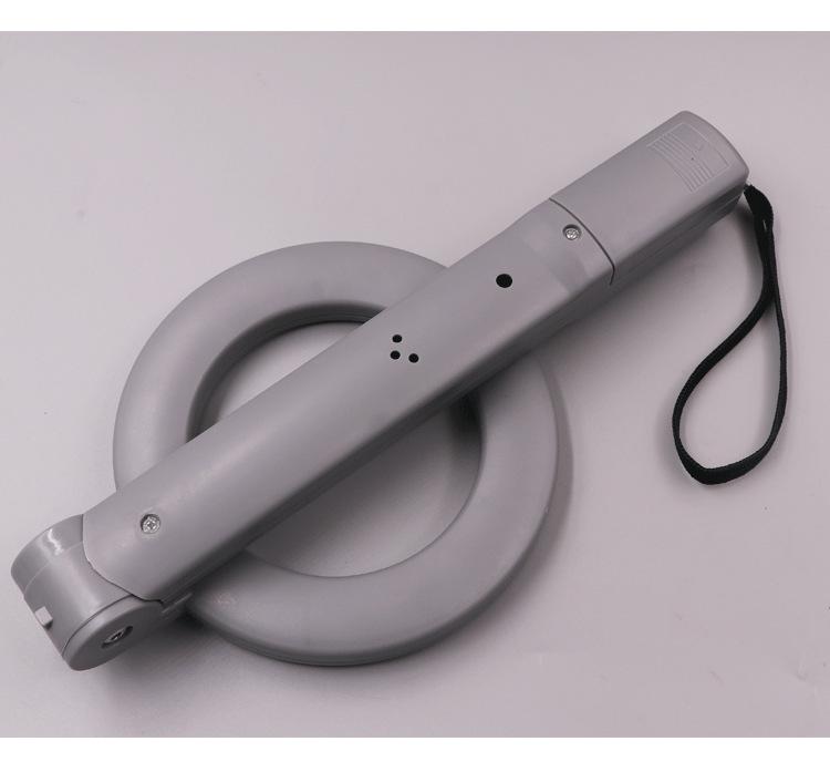 Vikbar handhållen metalldetektor med hög precision för utomhus- och tunnelbanebruk