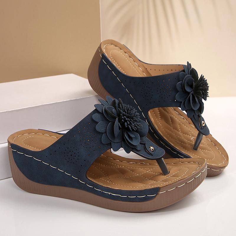Fashion 2025 Vintage Flowers Wedges Slippers Women Summer Lightweight Platform Flip Fops Woman Clip Toe Thick Sole Sandals Plus Size