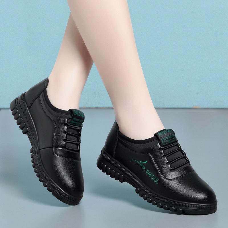 Spring Autumn Women Anti-slip Soft Bottom Comfort Fashion Oxford Single Shoes Casual Flat Lightweight Soft Leather Sneakers