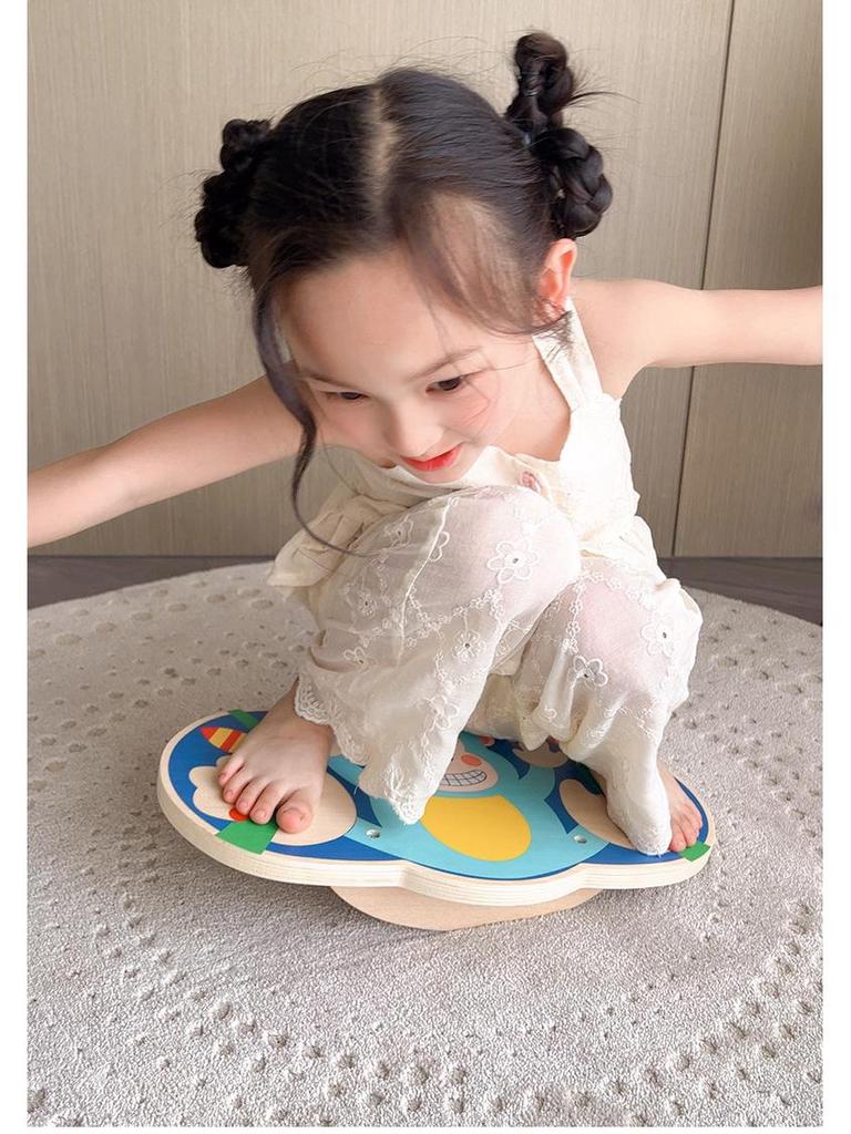 Children's Wooden Balance Board: Early Education Puzzle for Sensory and Focus Training.