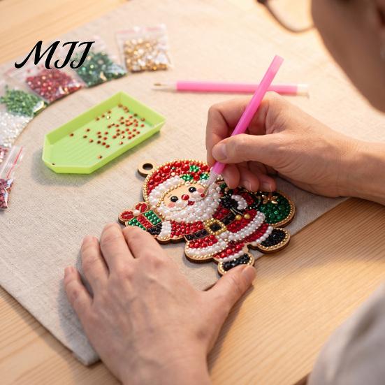 Handcrafted Christmas Keepsake 10 Pcs Faux Diamond Painting Art Ornaments, DIY Pearl Beads Holiday Craft Set with Wooden Base Jute Twine, Complete