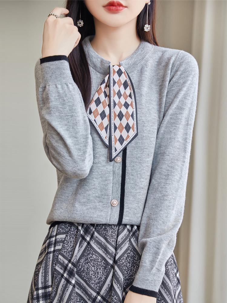 Autumn 2023 Women's Wool Knitwear: Stylish Scarf-Collar Cardigan Sweater