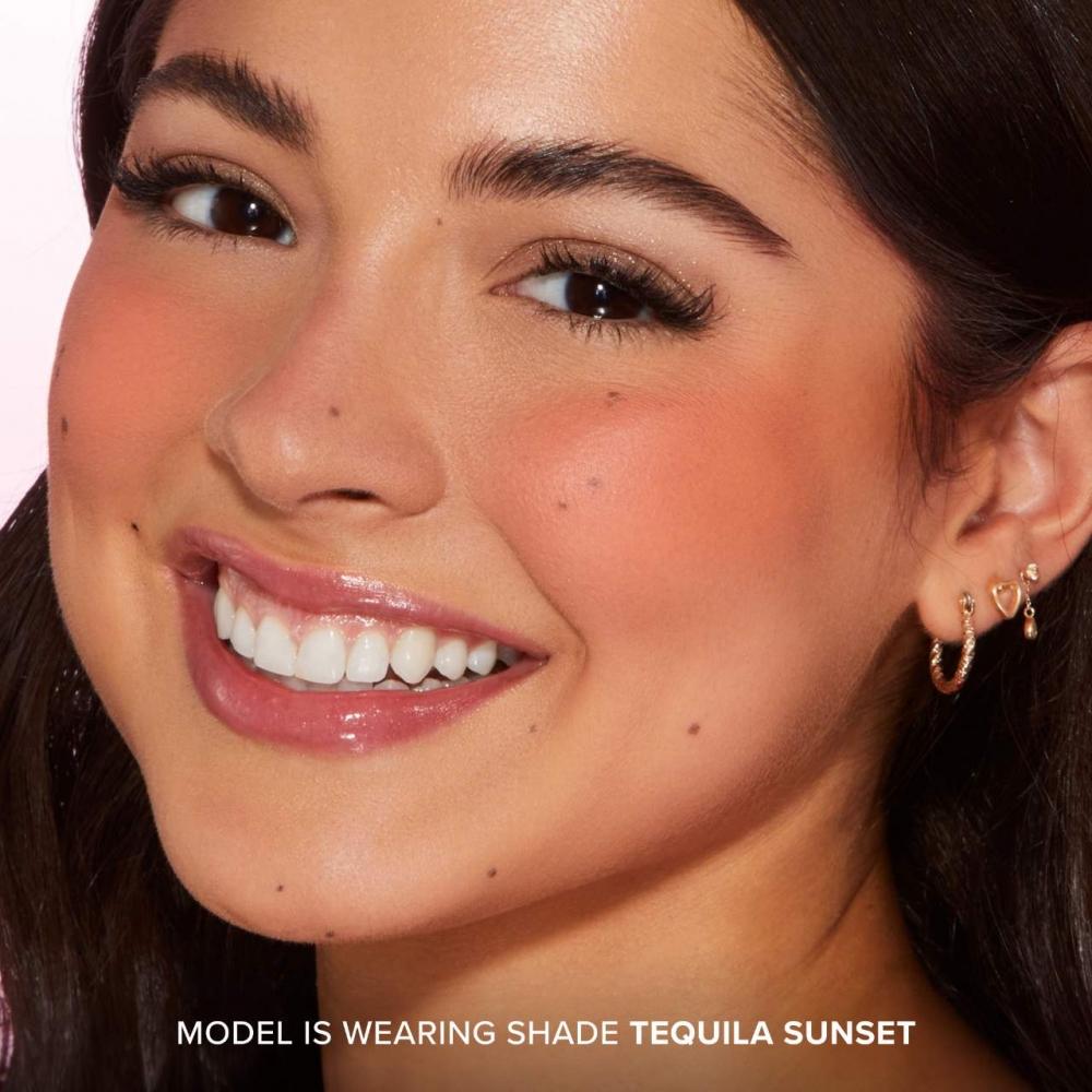 Too Faced Cloud Crush BlurrinG Powder Blush 0.17 Oz 5.0 G Tequila Sunset Muted Peach