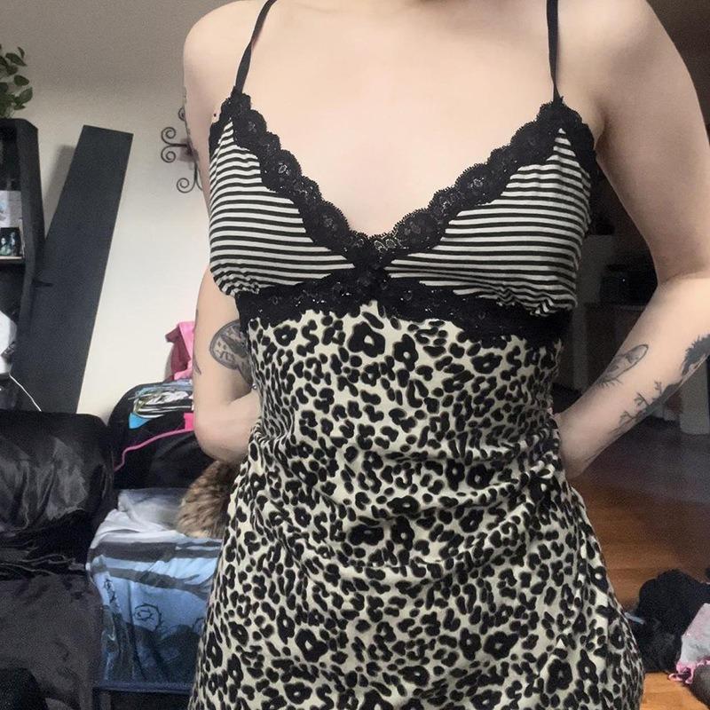 Top a canotta con stampa leopardata e pizzo patchwork, vestibilità aderente, sexy, camisole Y2K vintage, scollo a V, spalline sottili, gilet estivo da donna, nuovo