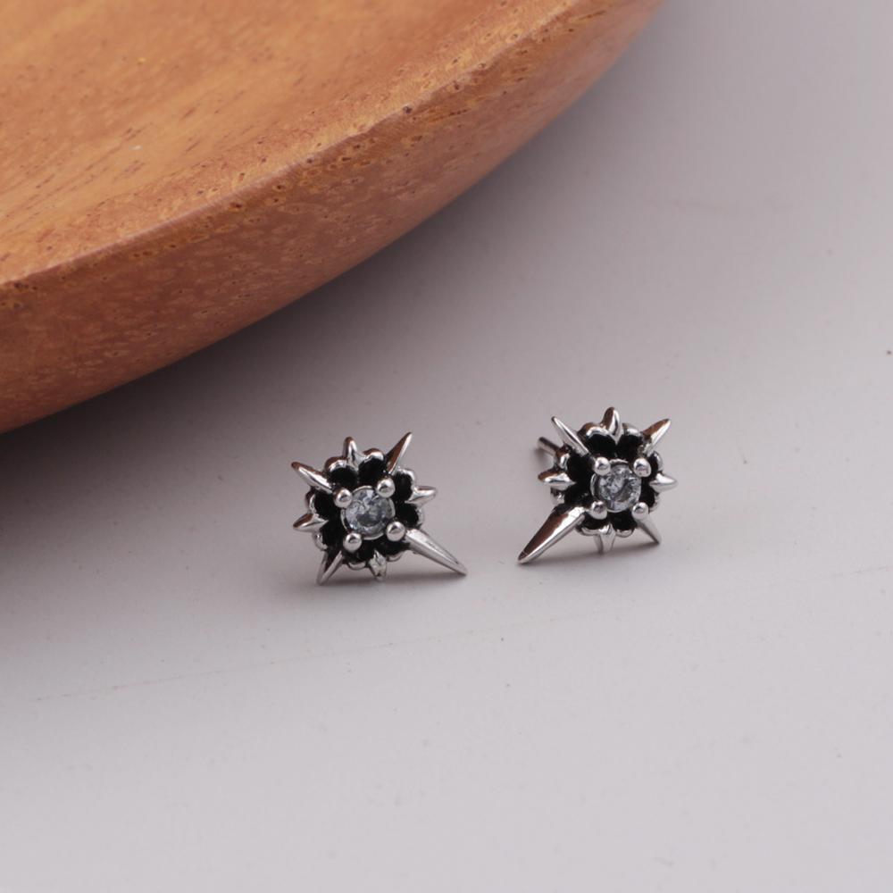 925 sterling copper black North Star fashion temperament trendy and cool earrings suitable for men and women to wear Zircon
