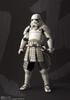 REALIZACE FILMŮ TAMASHII NATIONS Master Star Wars Ashigaru Stormtrooper Prvního řádu, malovaná pohyblivá figurka, cca 170 mm. ABS a PVC