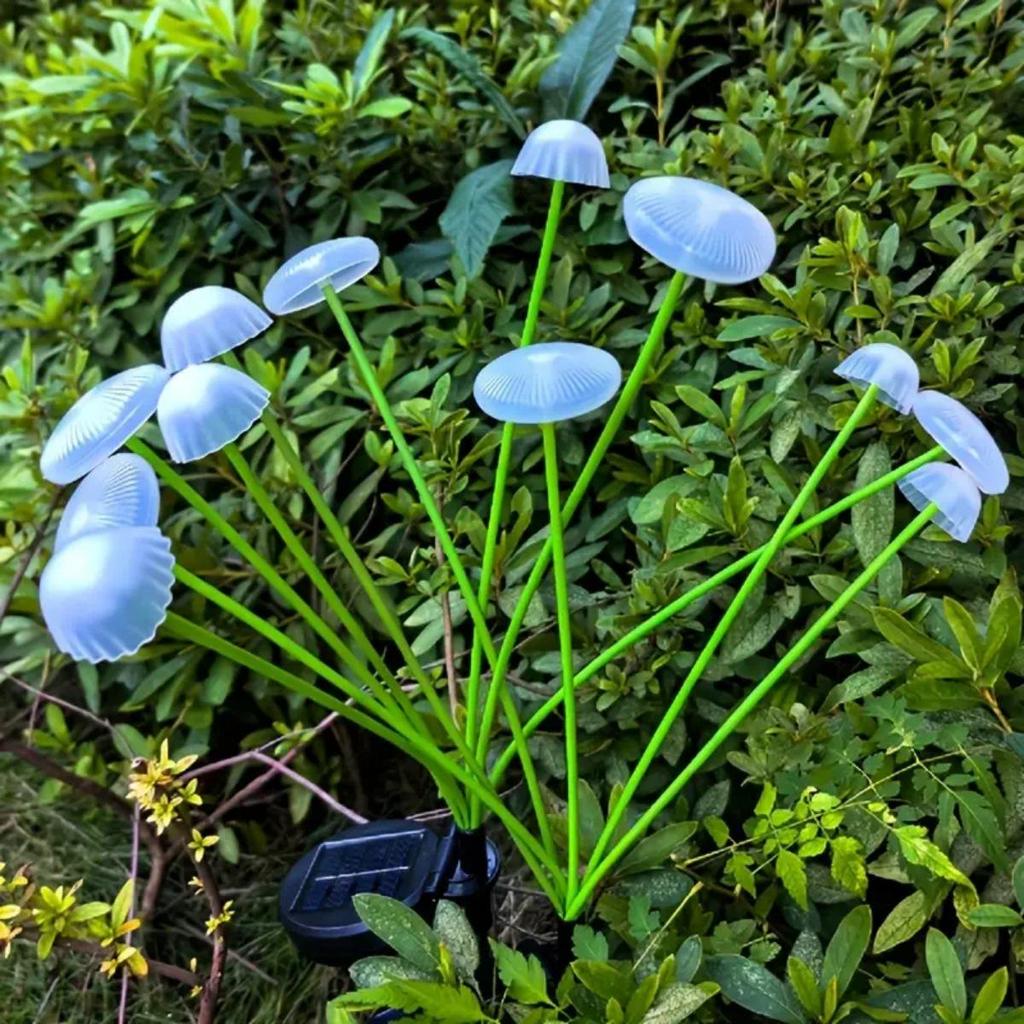 Solar Jellyfish Lights for Garden and Camping - Perfect for Courtyards, Parties, and Christmas Decorations