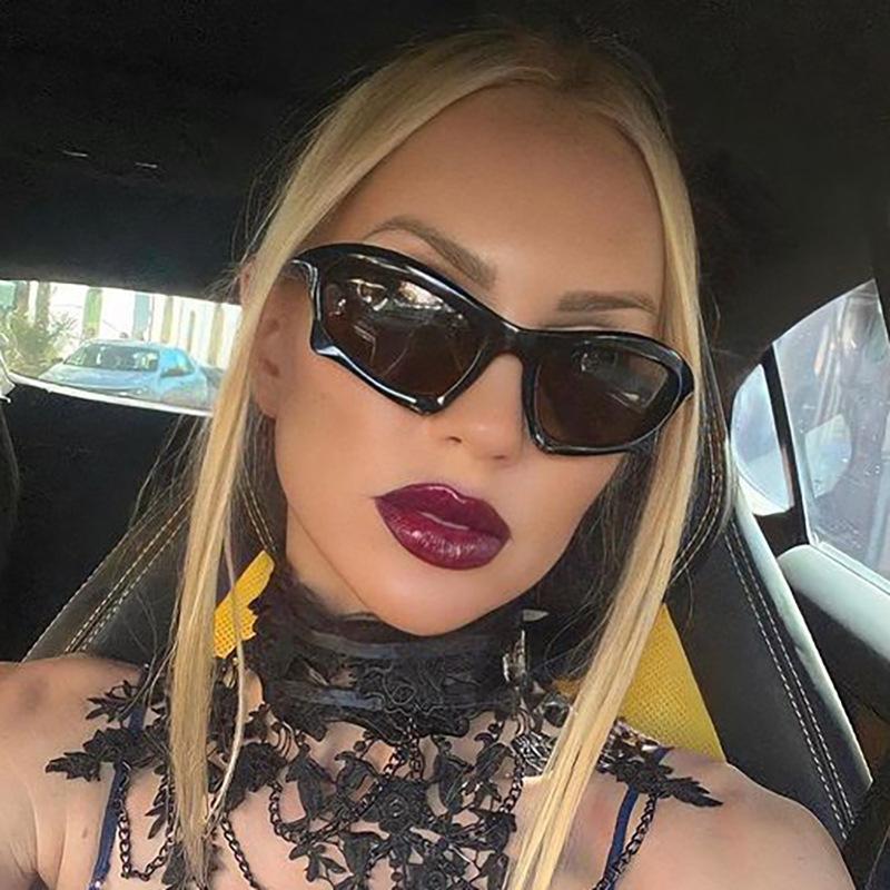 New  Sports Sunglasses Women Trends Punk Sun Glasses Men Retro 2000'S Luxury Brand One Piece Special-Shaped
